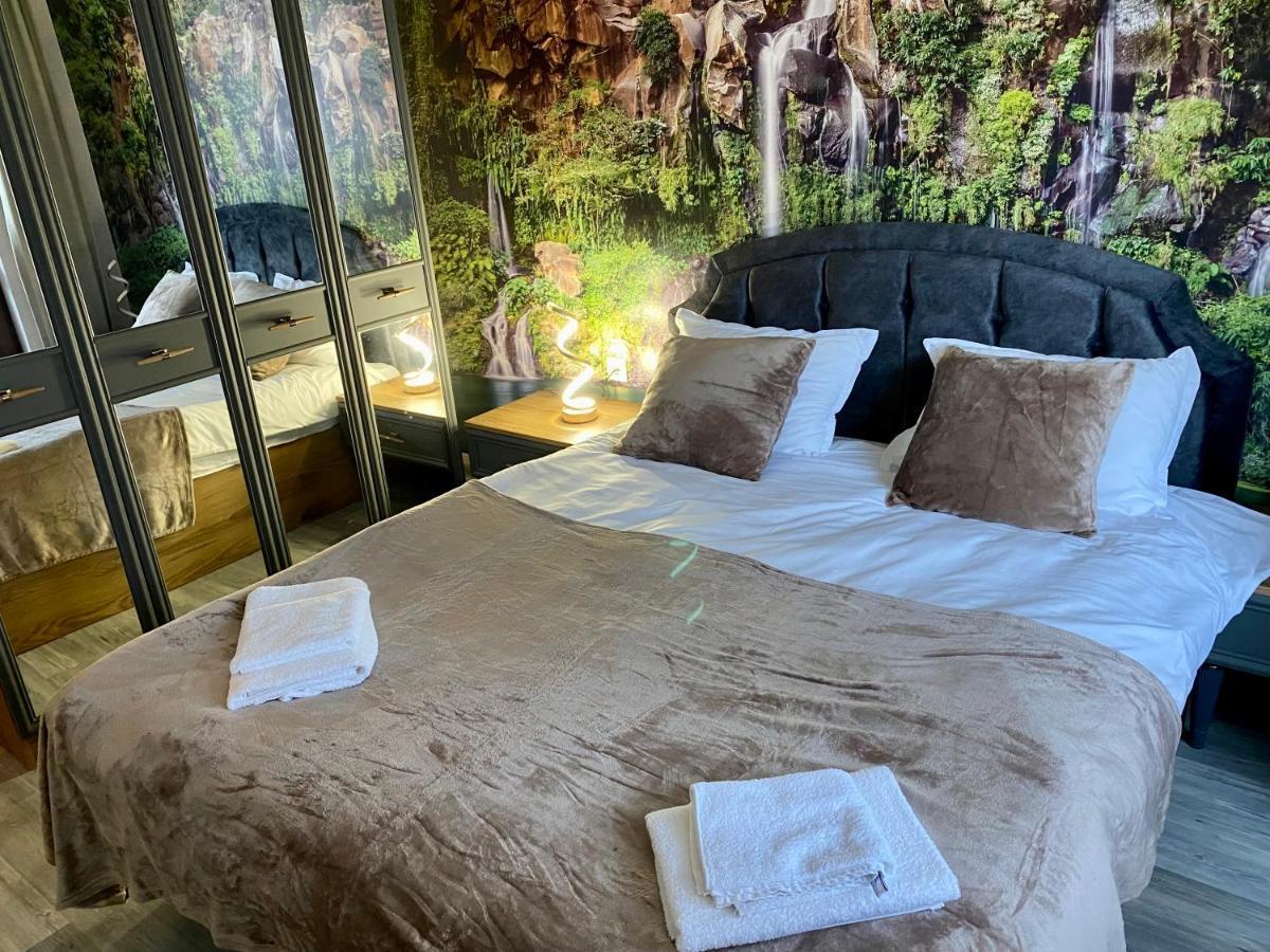 Luxury Aparthotel Studenets ปอมโปโรโว ภายนอก รูปภาพ