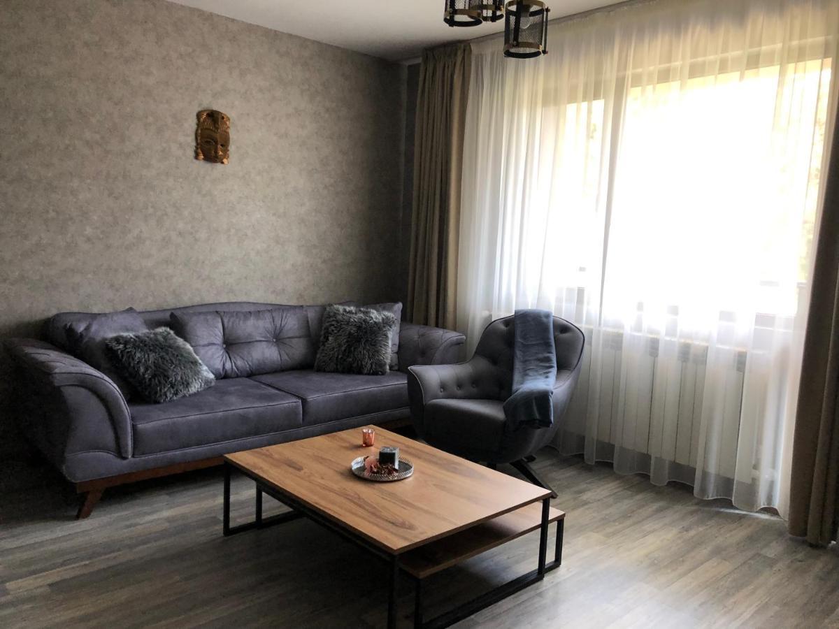 Luxury Aparthotel Studenets ปอมโปโรโว ภายนอก รูปภาพ