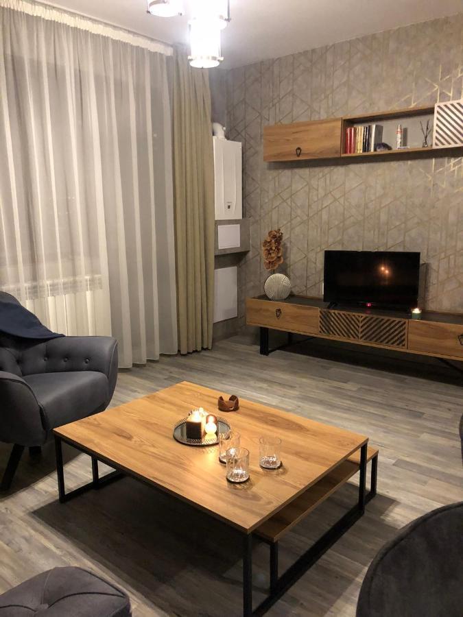 Luxury Aparthotel Studenets ปอมโปโรโว ภายนอก รูปภาพ