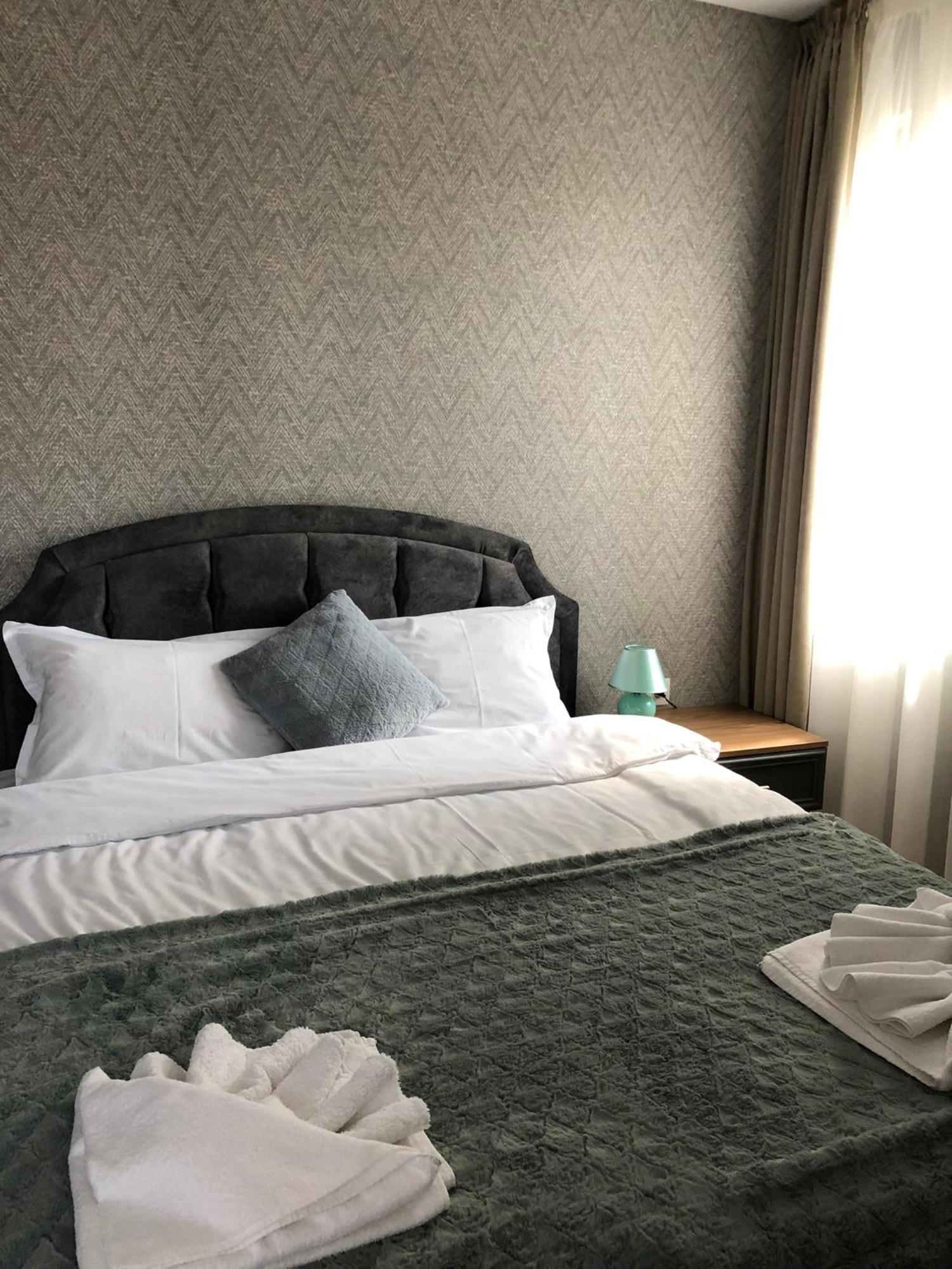 Luxury Aparthotel Studenets ปอมโปโรโว ภายนอก รูปภาพ